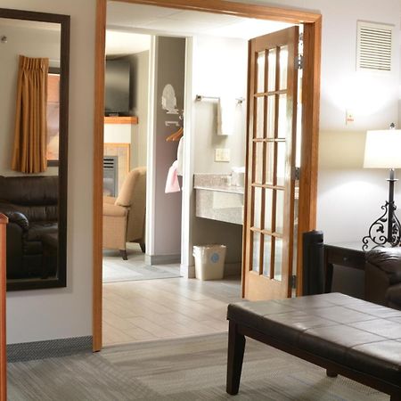 River District Hotel Prairie du Chien Bagian luar foto